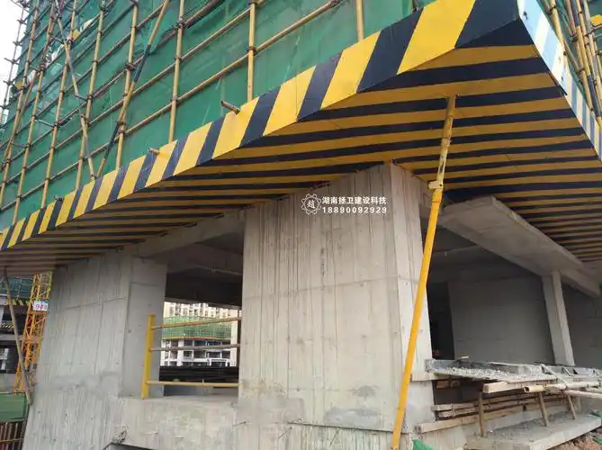 湖南拯卫建设新型悬挑工字钢承力脚手架工艺介绍