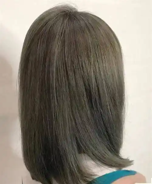 一款生机活力时尚的发色,甜美梦幻时尚,减龄显白效果很好_茶色_抹茶