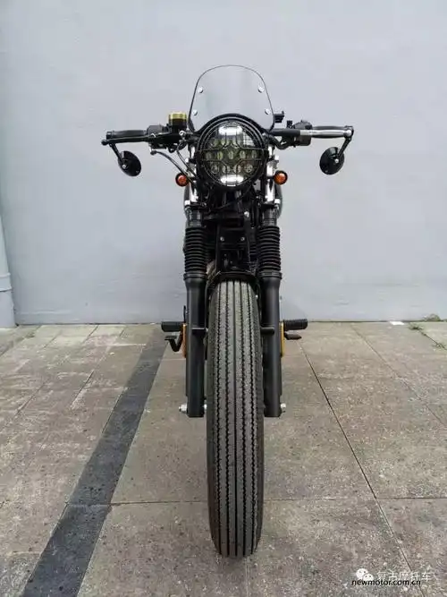 贝纳利帝国400轻奢复古改装赏析