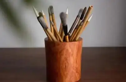 风水上笔筒放几支笔好