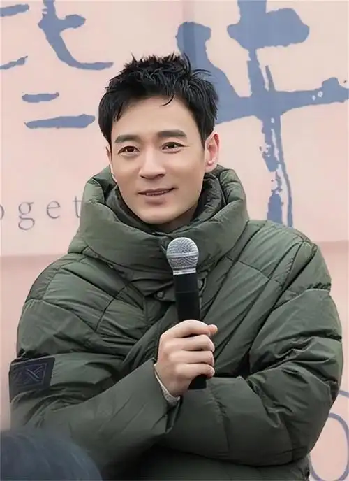 直到电视开播时,这场戏的精彩呈现也说明李光洁交出了满意的答卷.