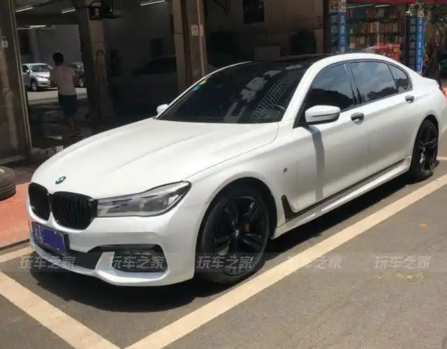 全新宝马7系改装案例适当升级更适合年轻人驾驶