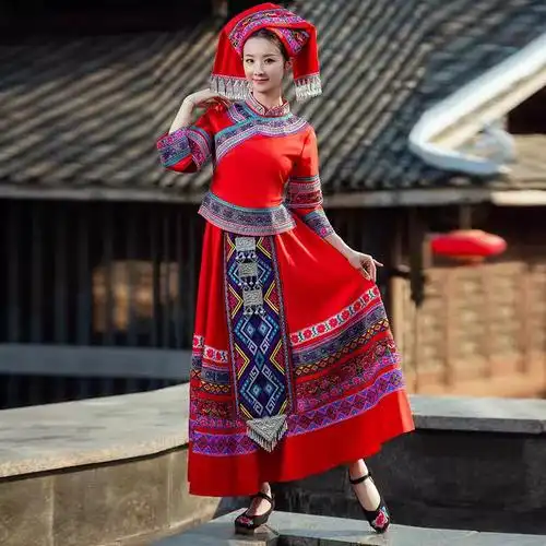 广西壮族三月三成人女舞蹈演出服传统服饰长裙歌圩节少数民族服装