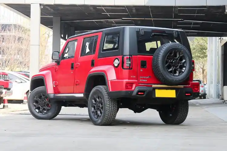 北京吉普车报价及图片2016款(售价18) - 赤虎壹号