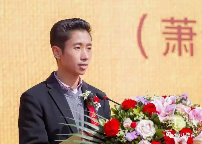 " 萧江镇实验小学新建工程,萧江镇第一中学教学楼拆建工程列入8个集中