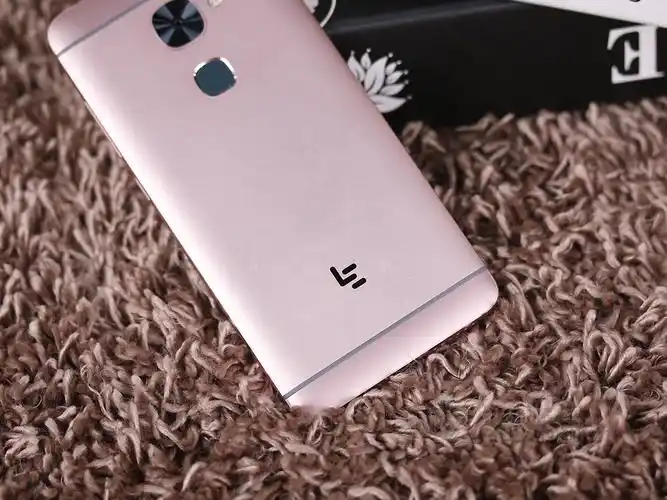 质感出众 乐视 乐2超级手机南宁现促996元