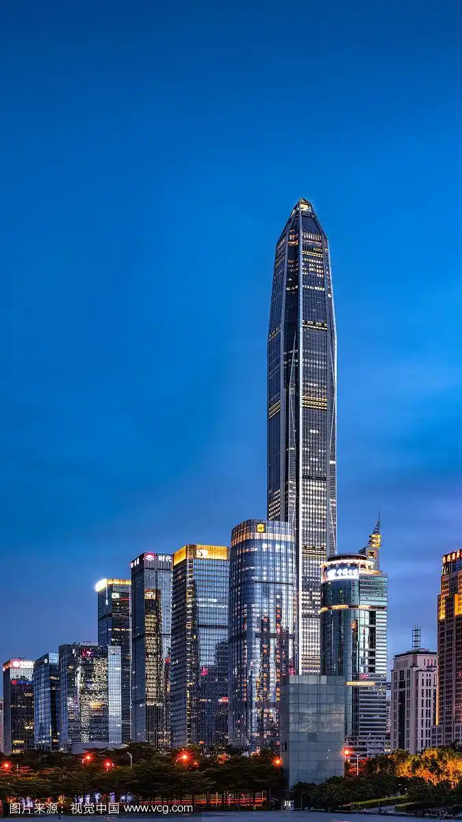 中国深圳经济特区福田市民中心平安大厦建筑风光