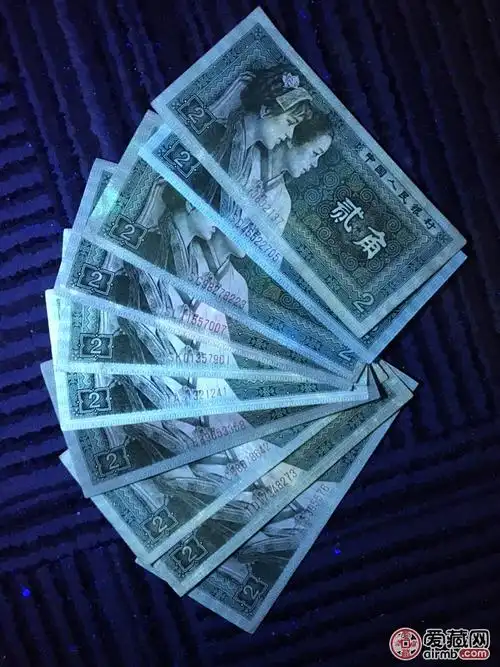 8002冠号出售,本拍共计58