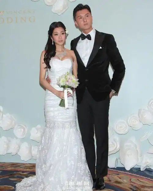 陈自瑶王浩信结婚照