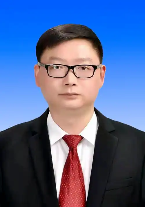 市委常委市委组织部部长范春明