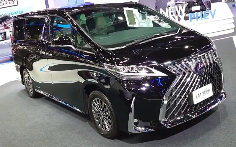 雷克萨斯保姆车lm300从300万暴跌到146万,去年车祸影响太大