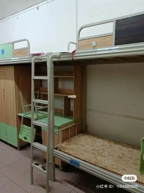 有没有独立卫浴啊?有没有上床下桌?#西南大学  #宿舍  #西南大学宿舍