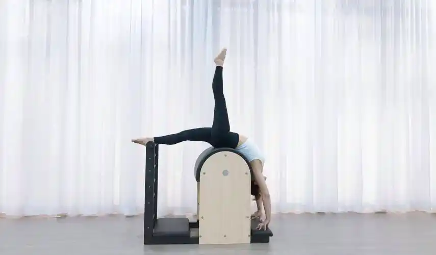 仅仅靠一个普拉提就能拥有好身材么?_动作_保持身材_运动