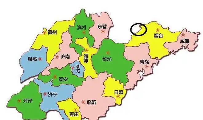 在山东省的行政区划地图上面,烟台市龙口市的位置如黑圈所示.