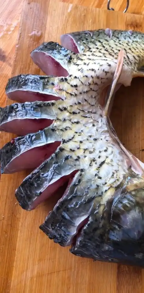 美食#做鱼要这样改刀