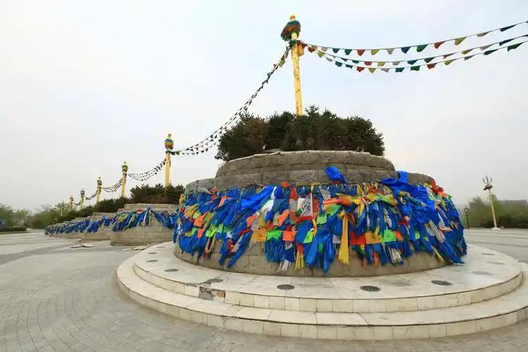 锡林浩特市标签: 寺庙 旅游景点 名胜古迹  太子庙共多少人浏览