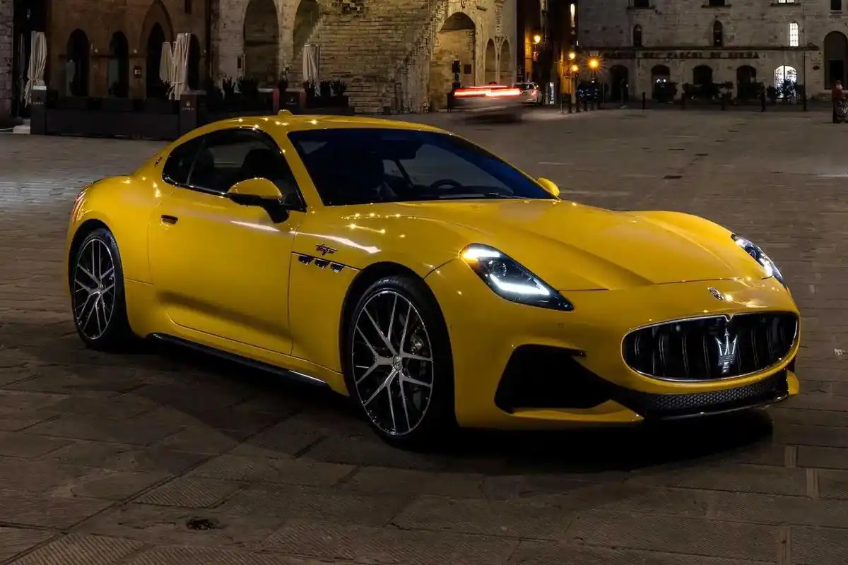 全新玛莎拉蒂granturismo