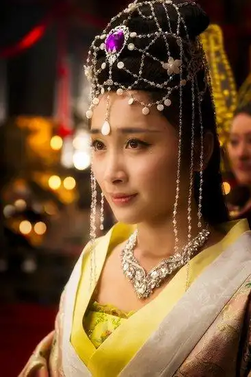 徐申东《刘海戏金蟾》受肯定 三公主本色出演