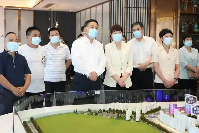 赵光君来磐调研反不正当竞争条例立法和特色小镇建设情况