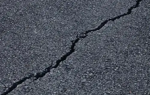 1. 1  塑性收缩裂缝