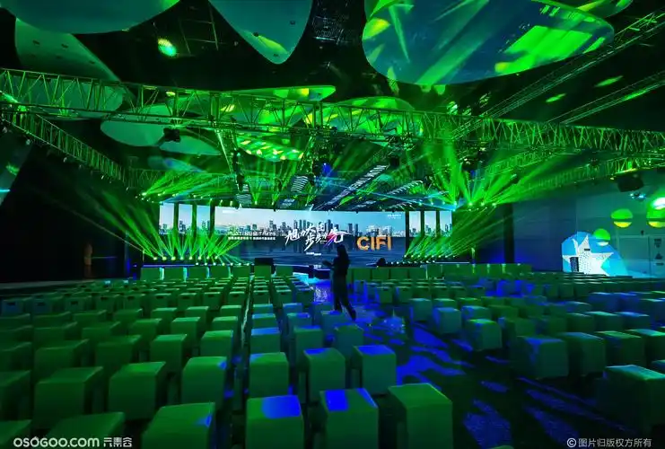 大连旭辉品牌发布会 | 科技飞行球 无人机表演 飞行