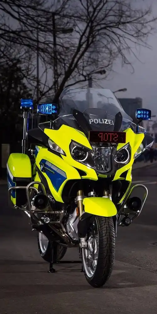 图:宝马警用摩托-有车以后