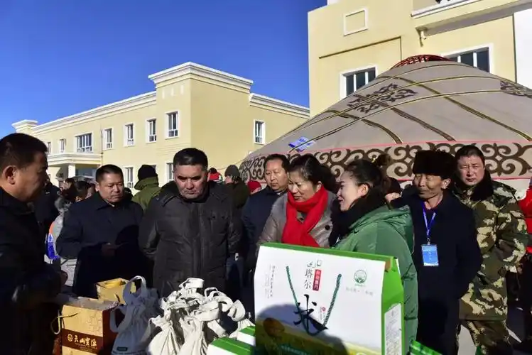 特克斯县举办首届民俗冬宰节系列活动