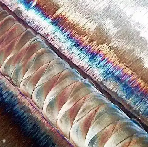 鱼鳞焊就这么漂亮了还有双手一起焊接的技术不服不行