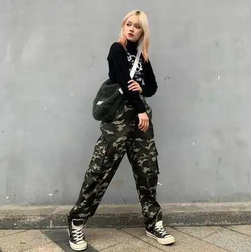 今年大火的"工装裤",配这几双鞋子最好看,舒适大方,潮人都爱