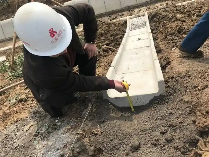 zjg1标主线桥21#-k2 000右侧急流槽施工