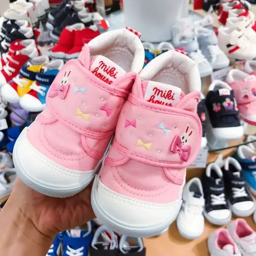 mikihouse学步鞋_日本mikihouse学步鞋二段2018新款软底板鞋刺绣款女