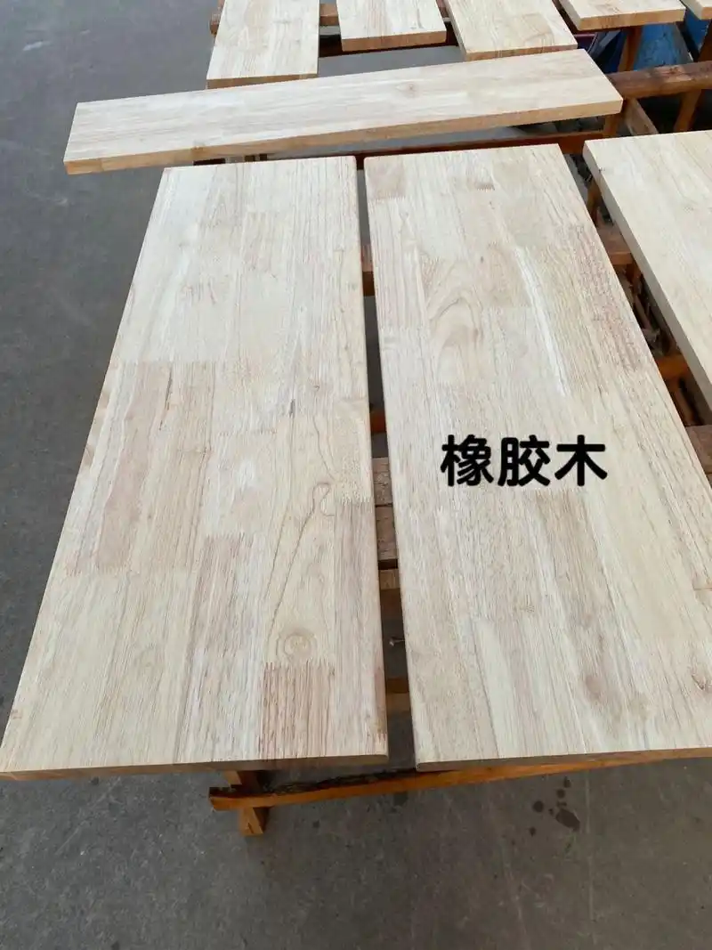 怎么辨别橡木和橡胶木 1. 产地不同. 橡木是产于北美,进口高端木材.