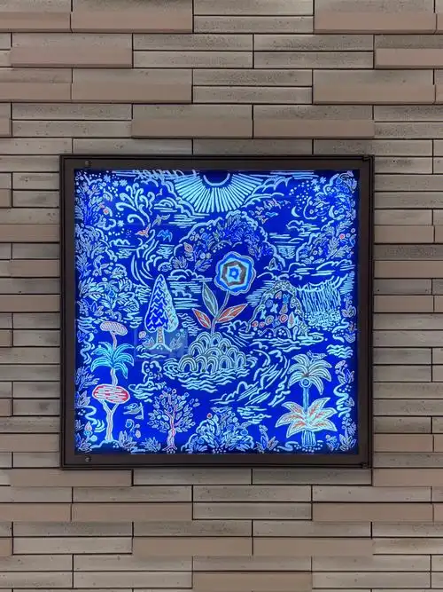 爱马仕漂亮的丝巾挂画绝绝子