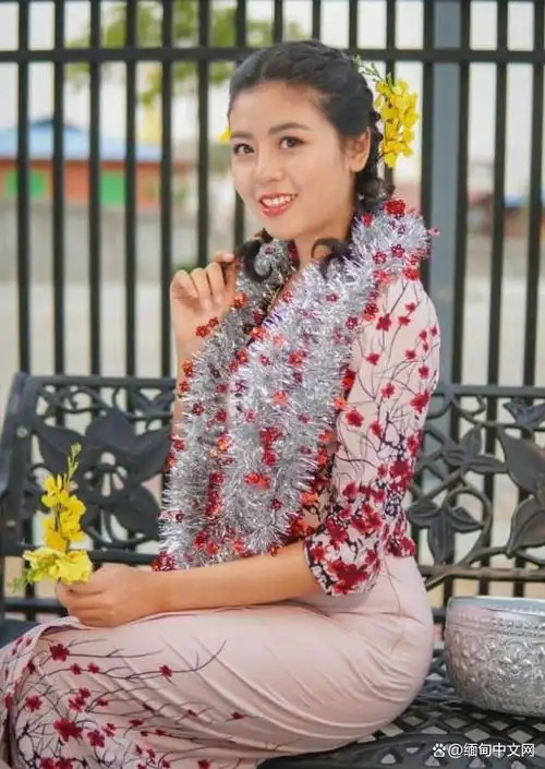 泼水节也是缅甸人民的传统佳节,缅甸的新年.