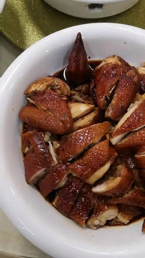 长那么大,还没有吃过全鸡宴!