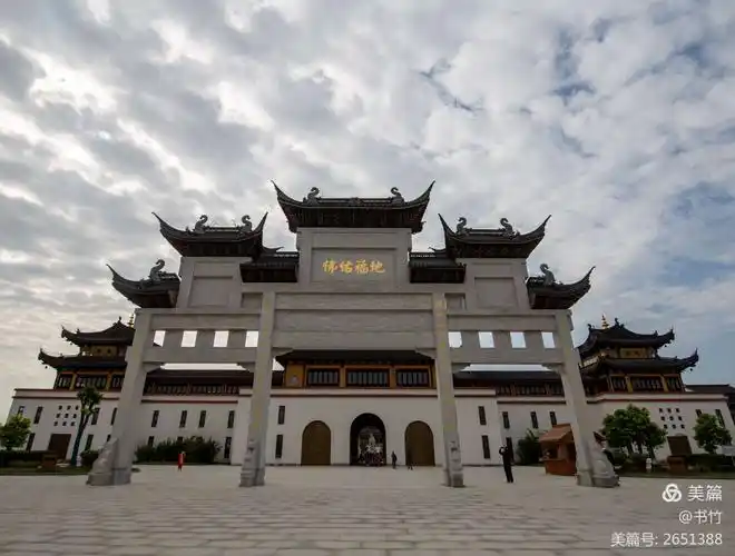 盐城东台琼港龙王古寺