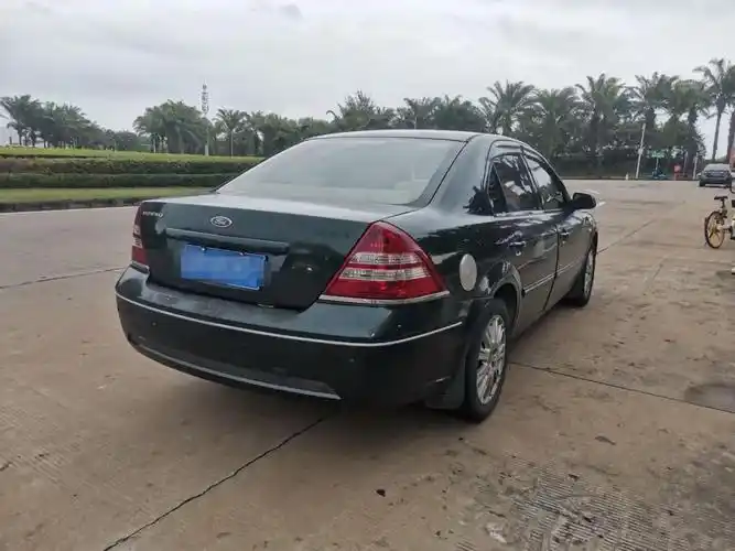 福特 蒙迪欧  2006款 2.0l 经典型图片