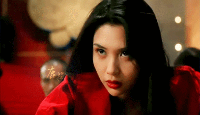 邱淑贞在《赌神2》中饰演的海棠,get一下她的美