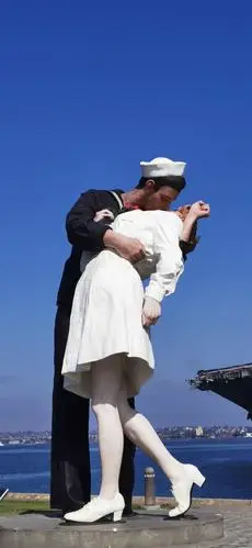 庆祝而战的胜利之吻