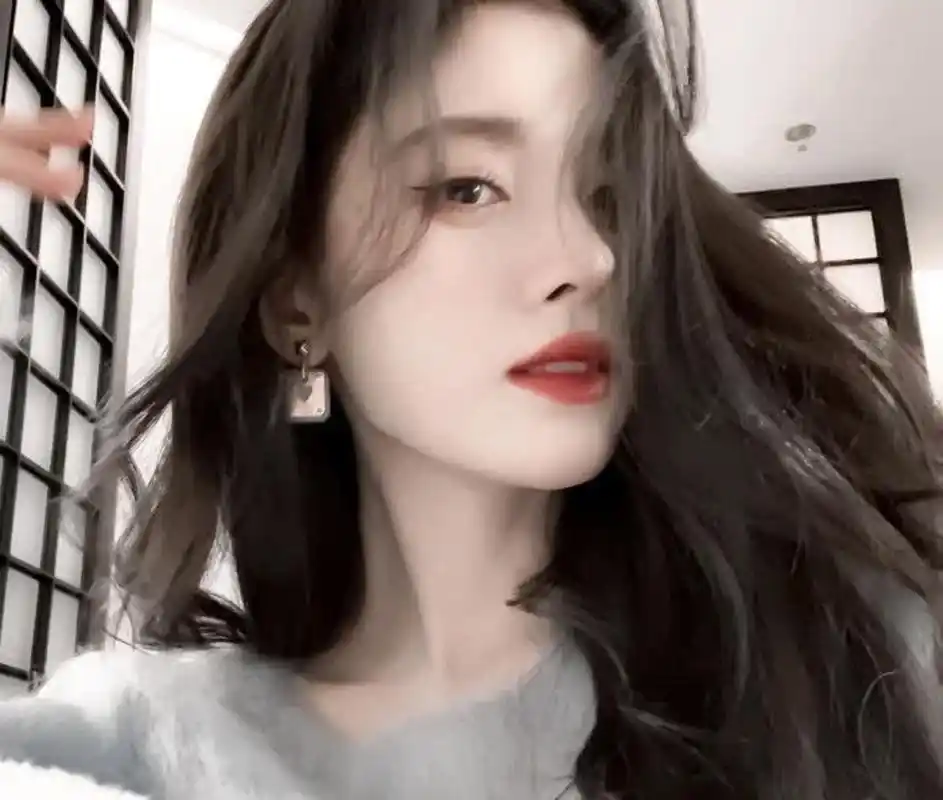 鞠婧祎的这组照片真是太惊艳了[滑稽]