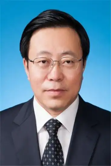 市人民政府市长宋宏伟简历