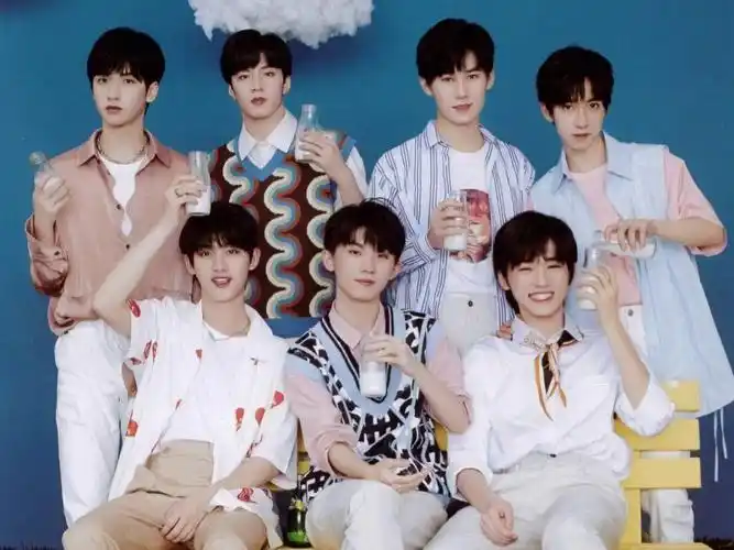 时代少年团  #全员照  时代少年团好帅啊!不愧是我的偶像