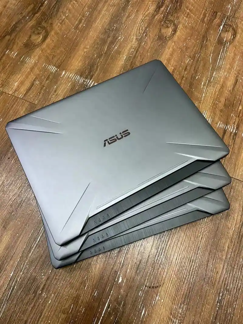 3台华硕飞行堡垒游戏本 几乎全新成色 - 抖音