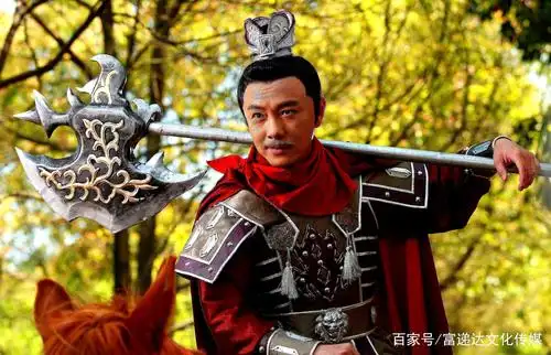 之后的《隋唐英雄》中,扮演的程咬金,将历史人物更形象的演绎出来,给