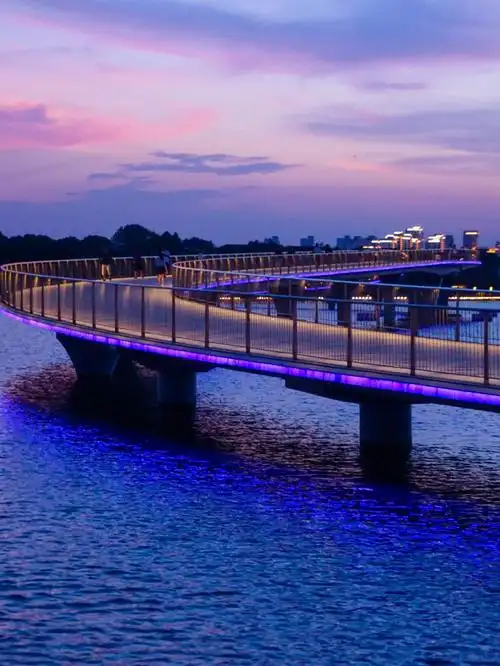 苏州旅行金鸡湖金水湾栈桥