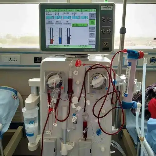 图中为血液透析滤过机——日机装dbb—07