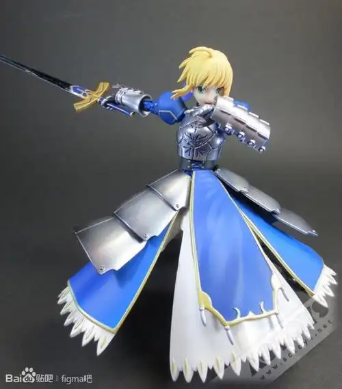 可动性还是很好的,裙甲为合金成分,很重