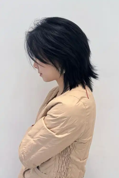 不翻车的鲻鱼头
高层次鲻鱼头发型