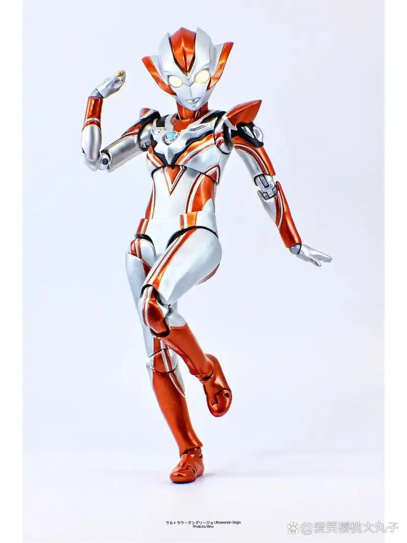 格力乔奥特曼 格力乔奥特曼,凑朝阳小妹妹真的太可爱了!