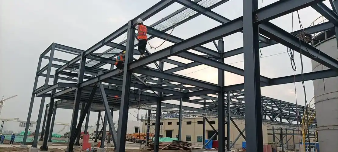 项目描述  钢结构/网架工/打板/不锈钢  招钢构安装工,多名工作地点